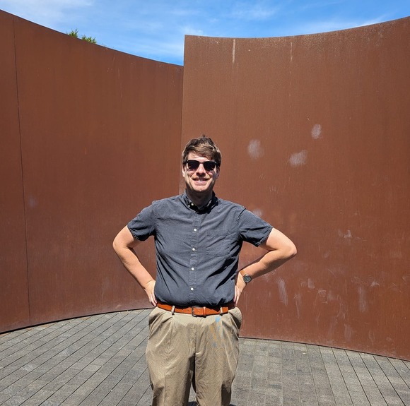 Meet your Posher, Paul - Picture 1 of 1